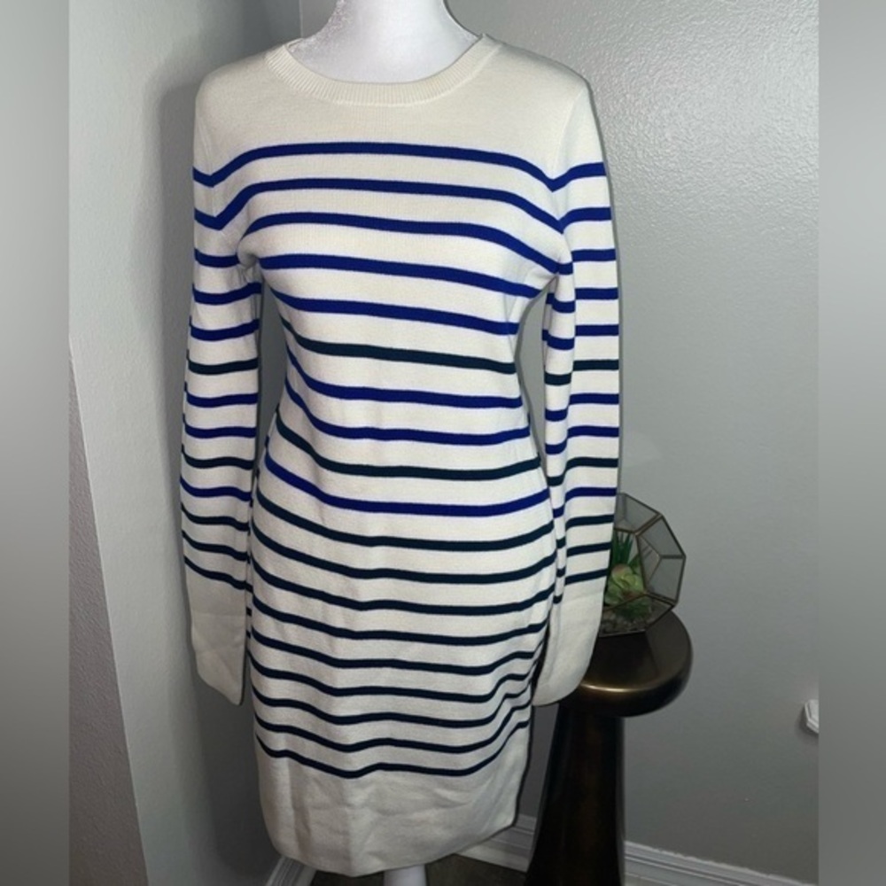 Rachel roy stripped long sleeves dress